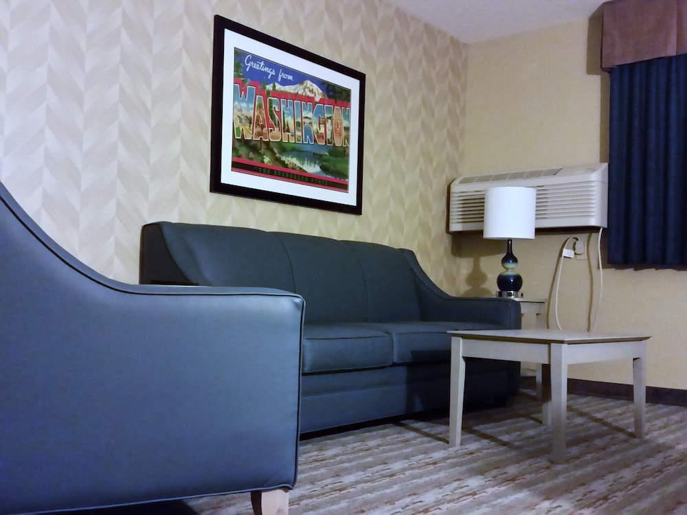 Silverstone Inn And Suites Spokane Valley 23/26