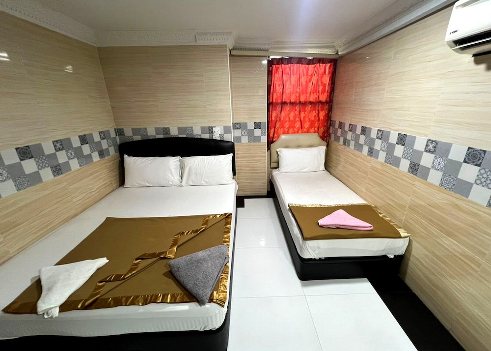 KAJANG STAR HOTEL 14/25
