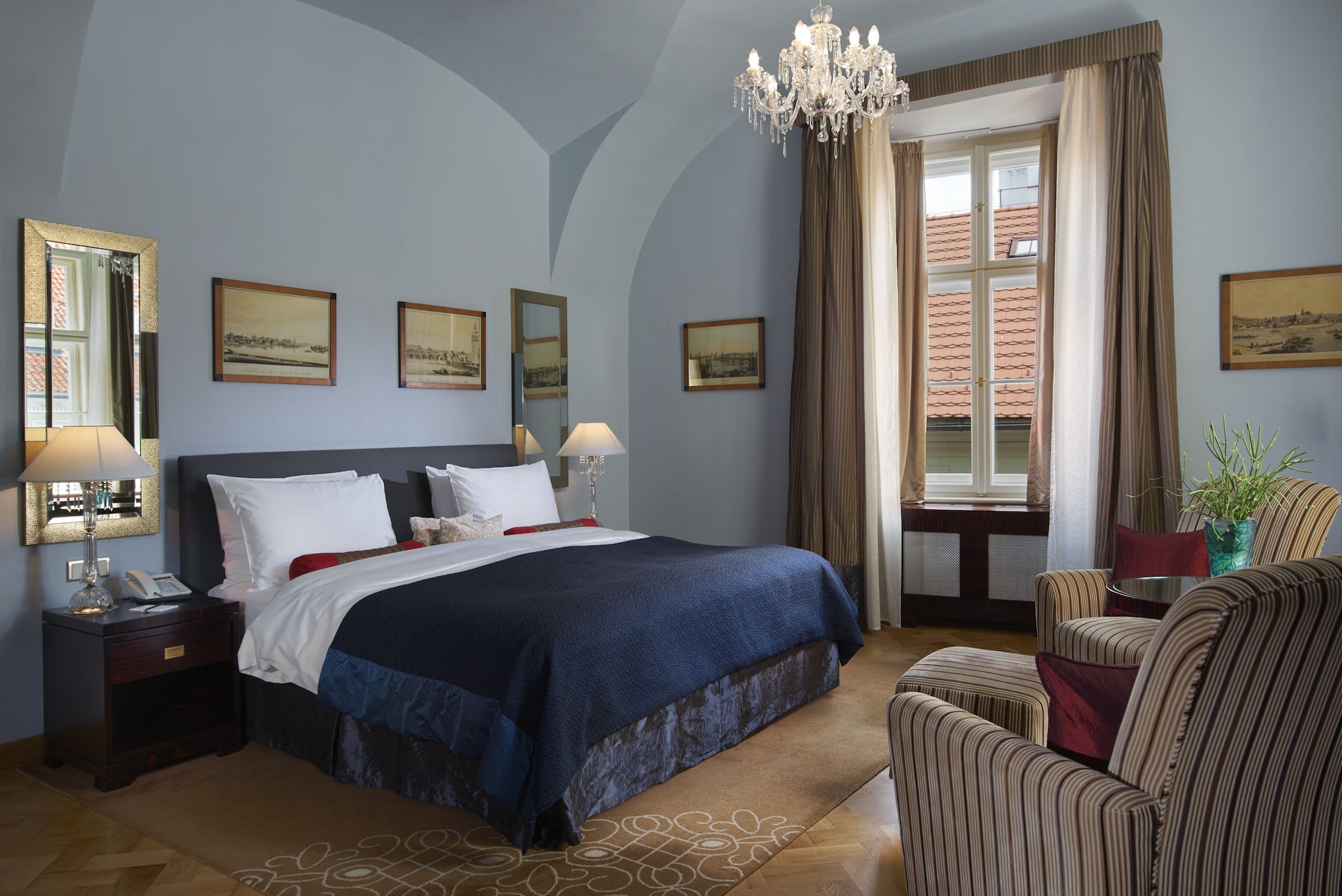 Lobkowitz, Suite, King Bed