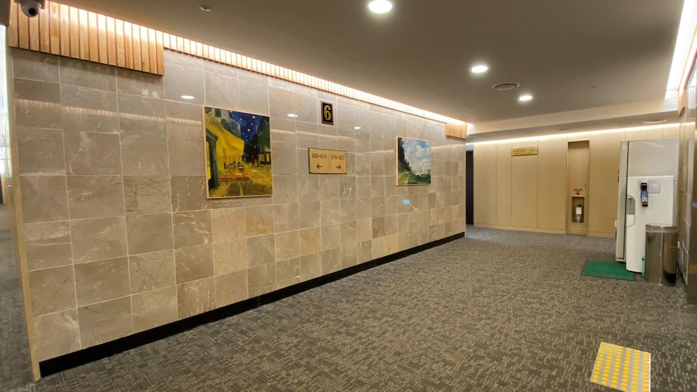 SUANBO SANGNOK Hotel 4/27
