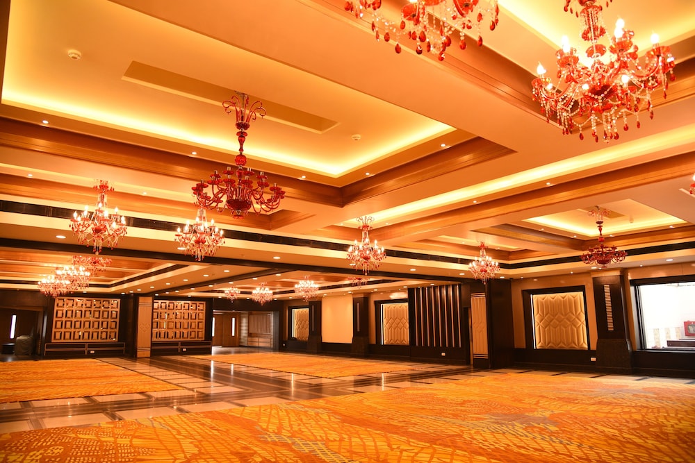 Hotel Royal Cliff 8/50