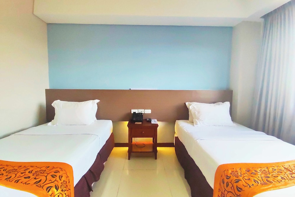 Panorama Summit Hotel 17/50