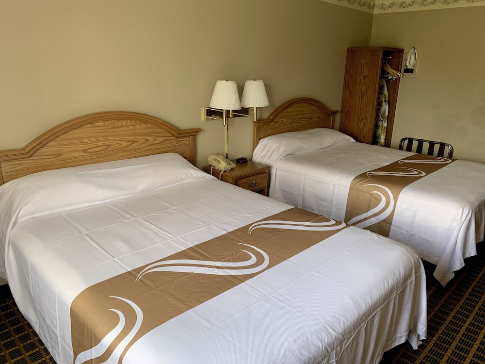 Standard, 2 Queen Beds