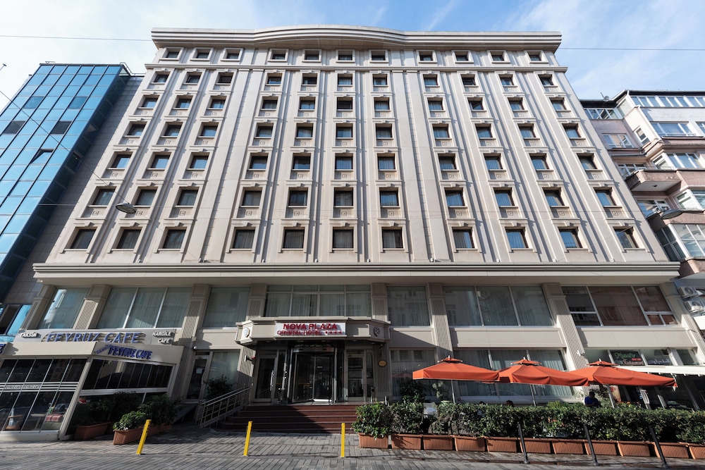 Revia Square Hotel in ISTANBUL