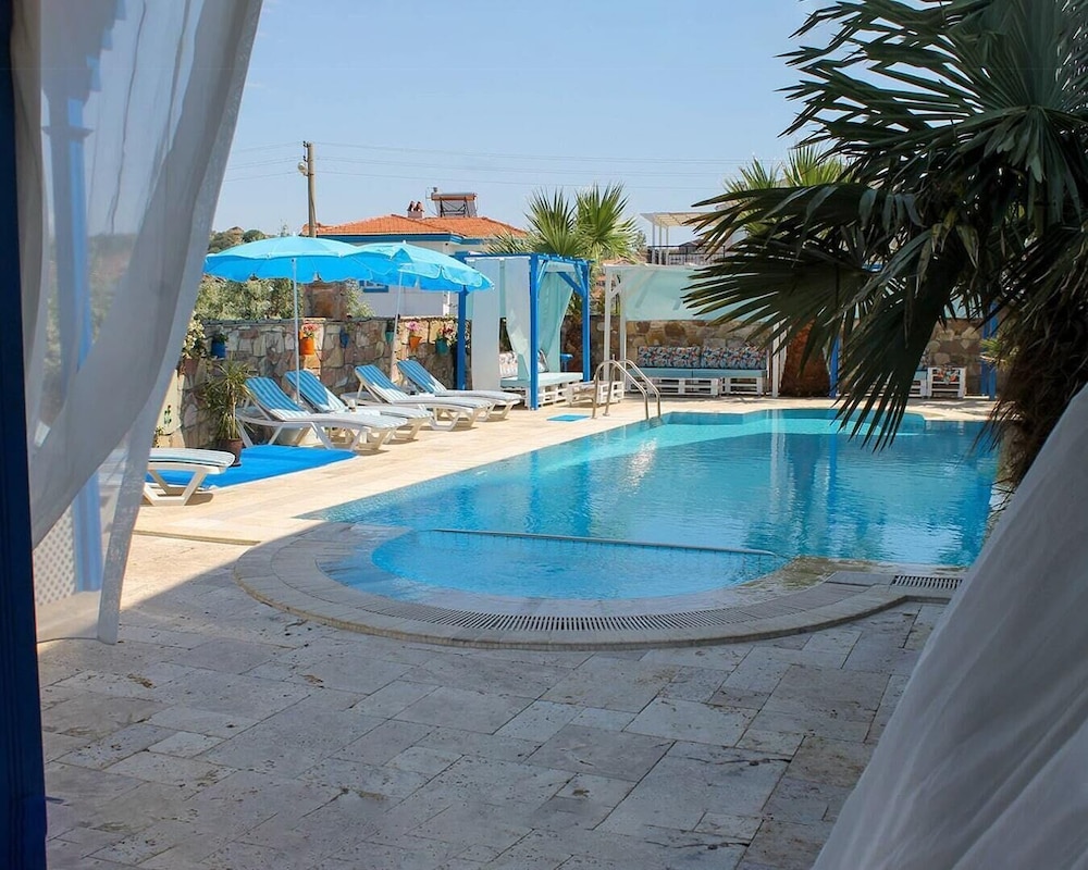 Cunda Paradise Butik Otel 36/56
