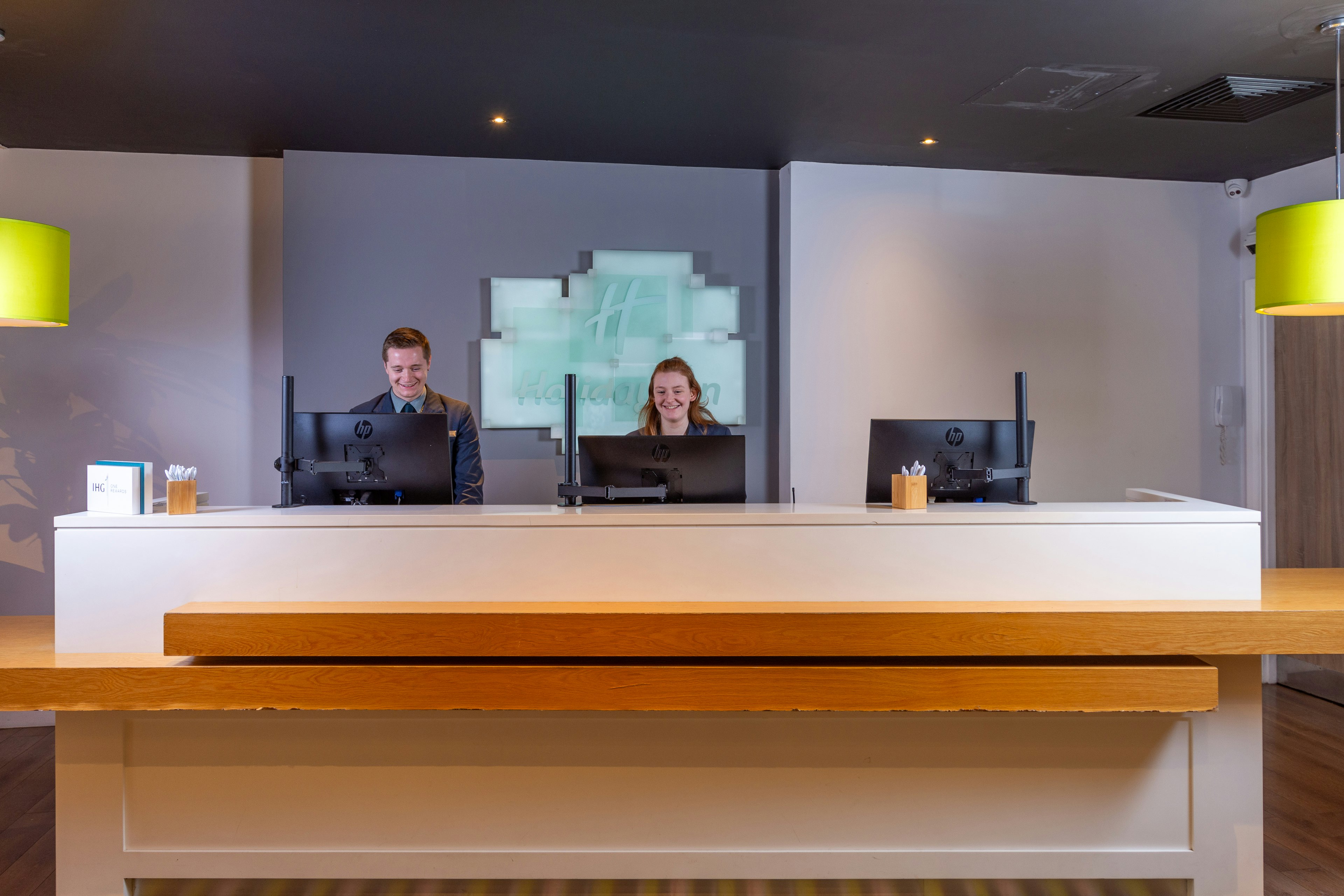 HOLIDAY INN LIVERPOOL 7/50