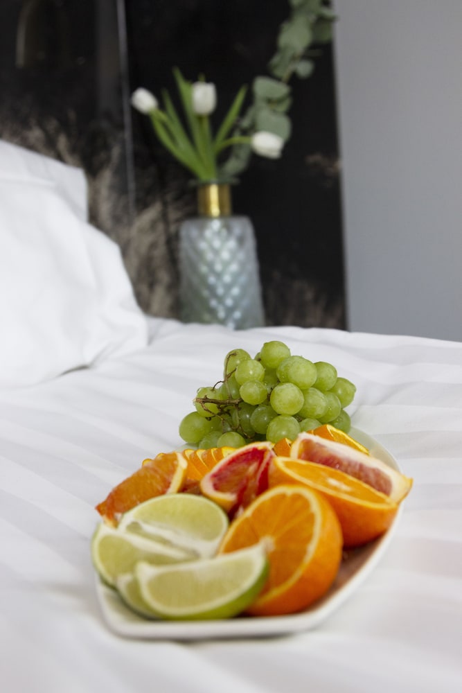 Livin Station Sure Hotel Collection By Best Western 38/66