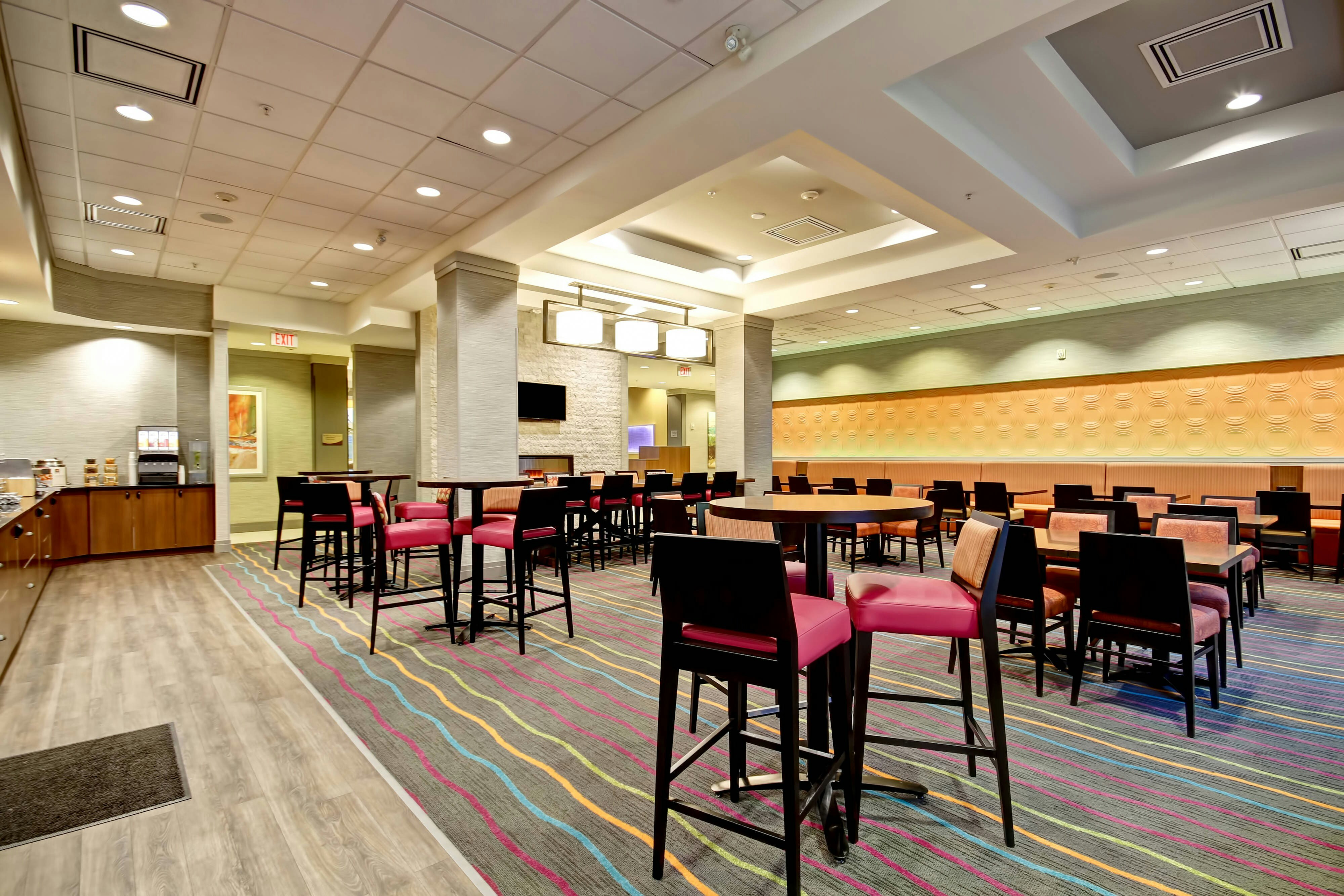 Fairfield Inn and Suites by Marriott Guelph 19/25