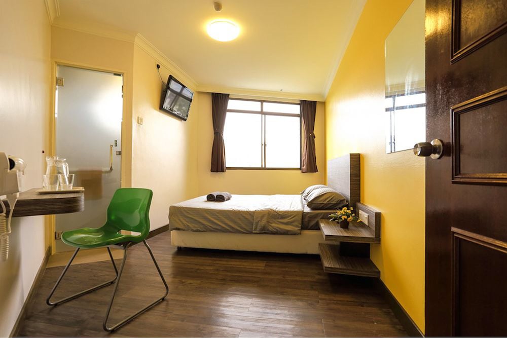 Parkland Hotel 14/32