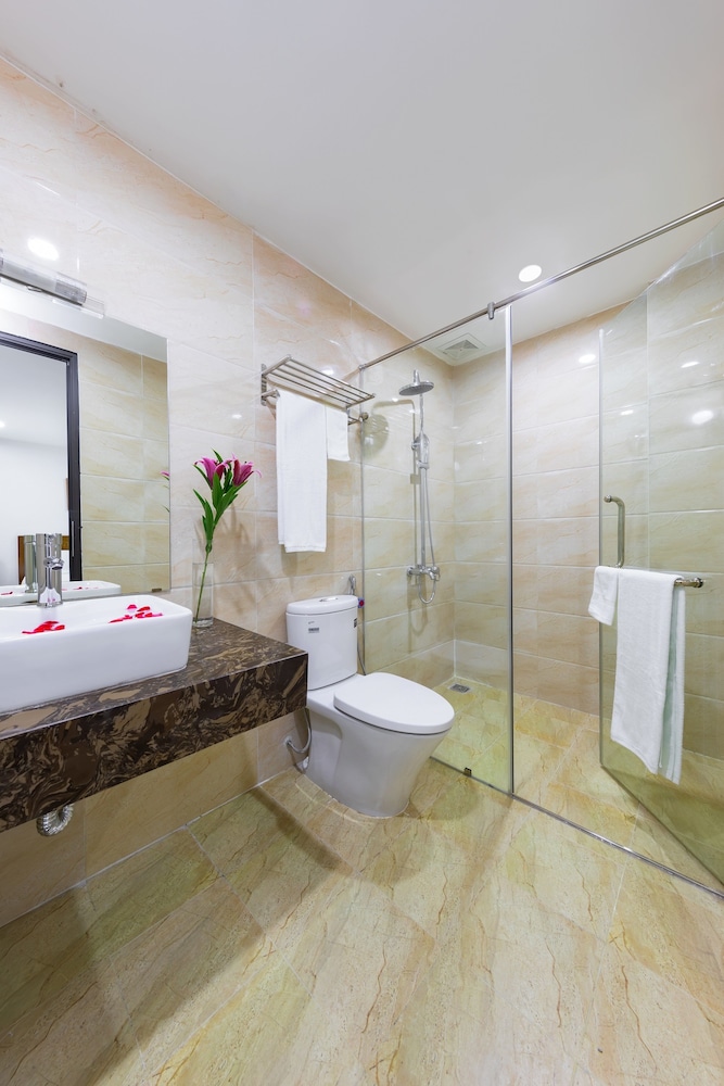 Granda Suites Hanoi 46/47