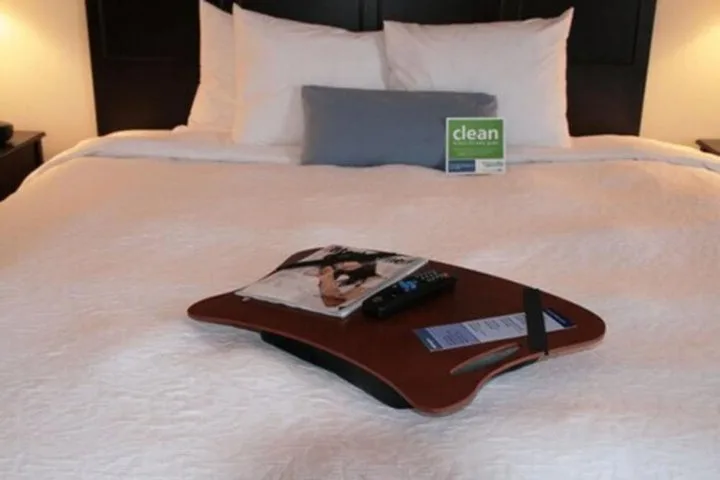 Country Inn & Suites by Radisson, Toronto Mississauga, ON 23/39