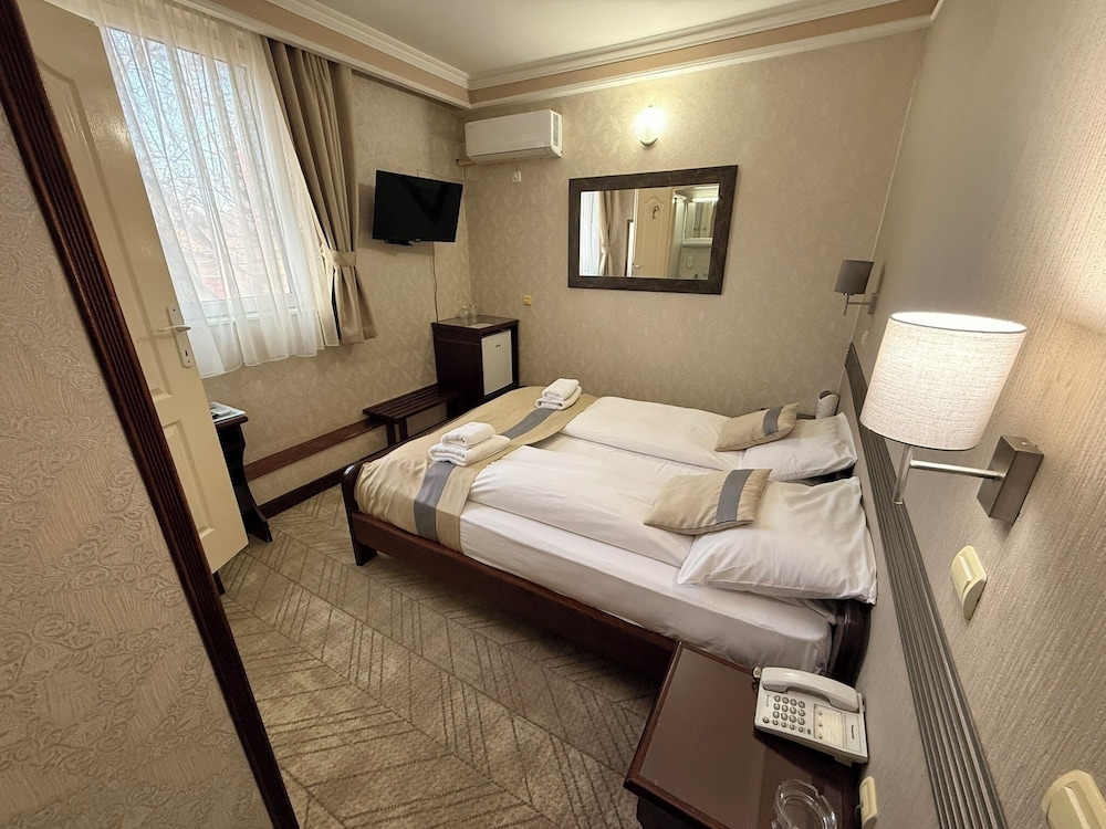 Garni Hotel Lav 16/50