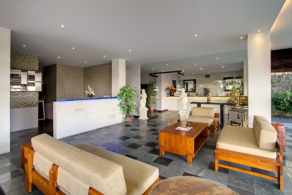 Adepa Resort 4/50