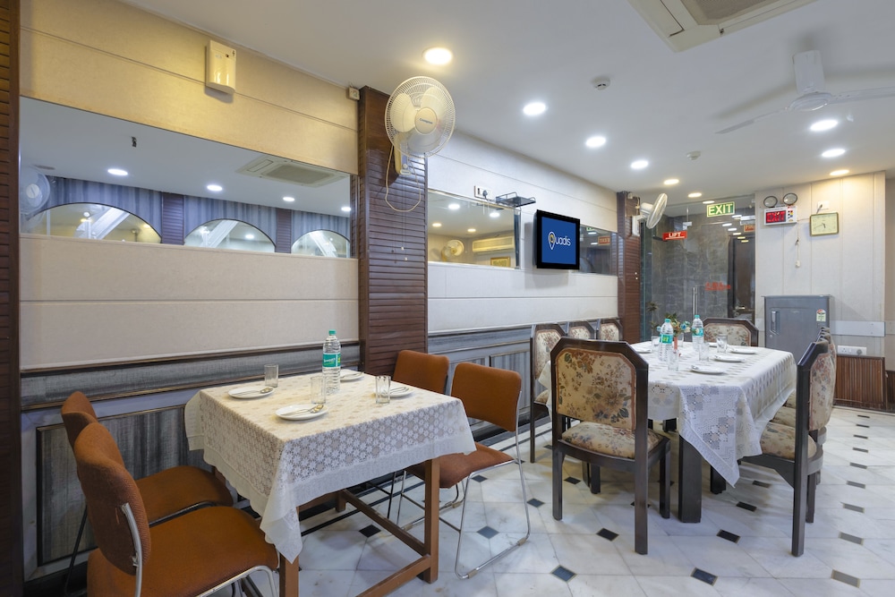 Amar Inn 54/57