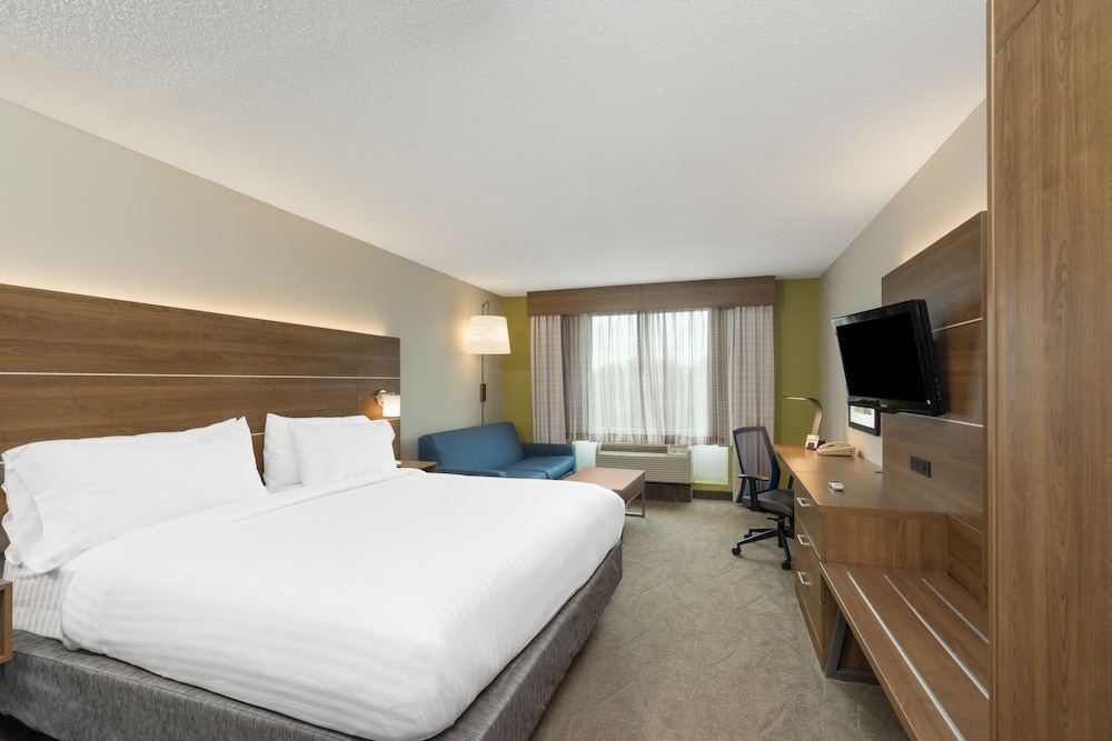 Holiday Inn Express Hotel Suites Frankfort 22/74