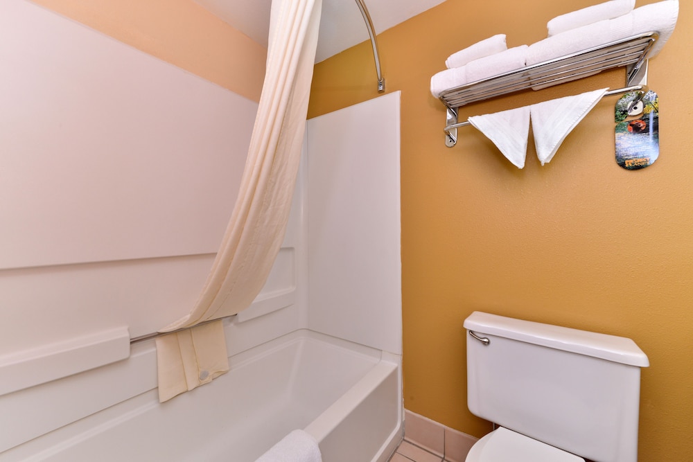 Best Western Kiva Inn 12/38