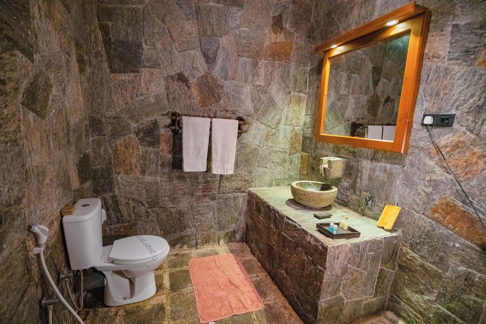 The Tea Cottage Resort And Spa 46/50