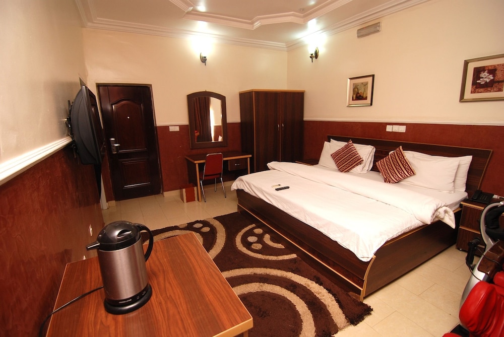 Falak Grand Hotel 18/45