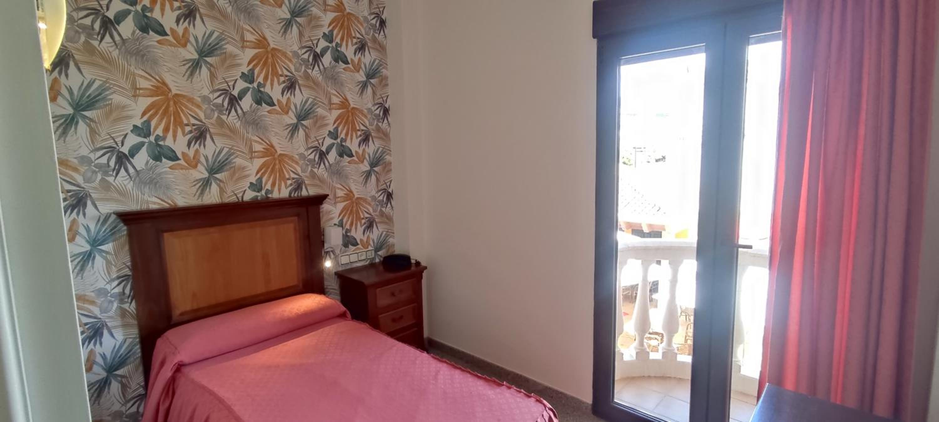 Hotel El Doncel 30/59