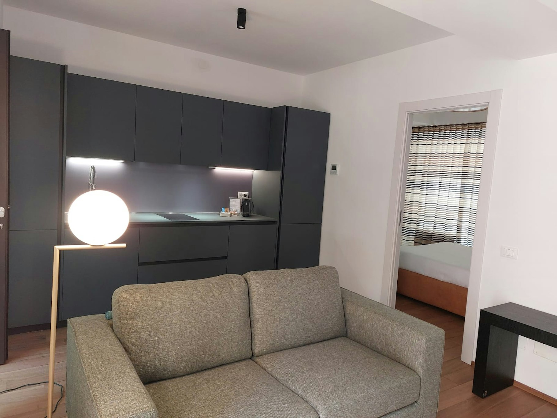 NJ Hotels & Apartments 37/49