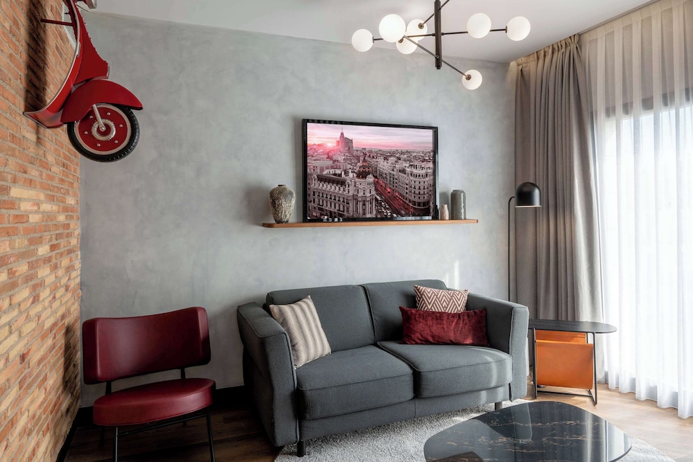 Radisson RED Madrid (ex. Paseo del Arte) 43/70