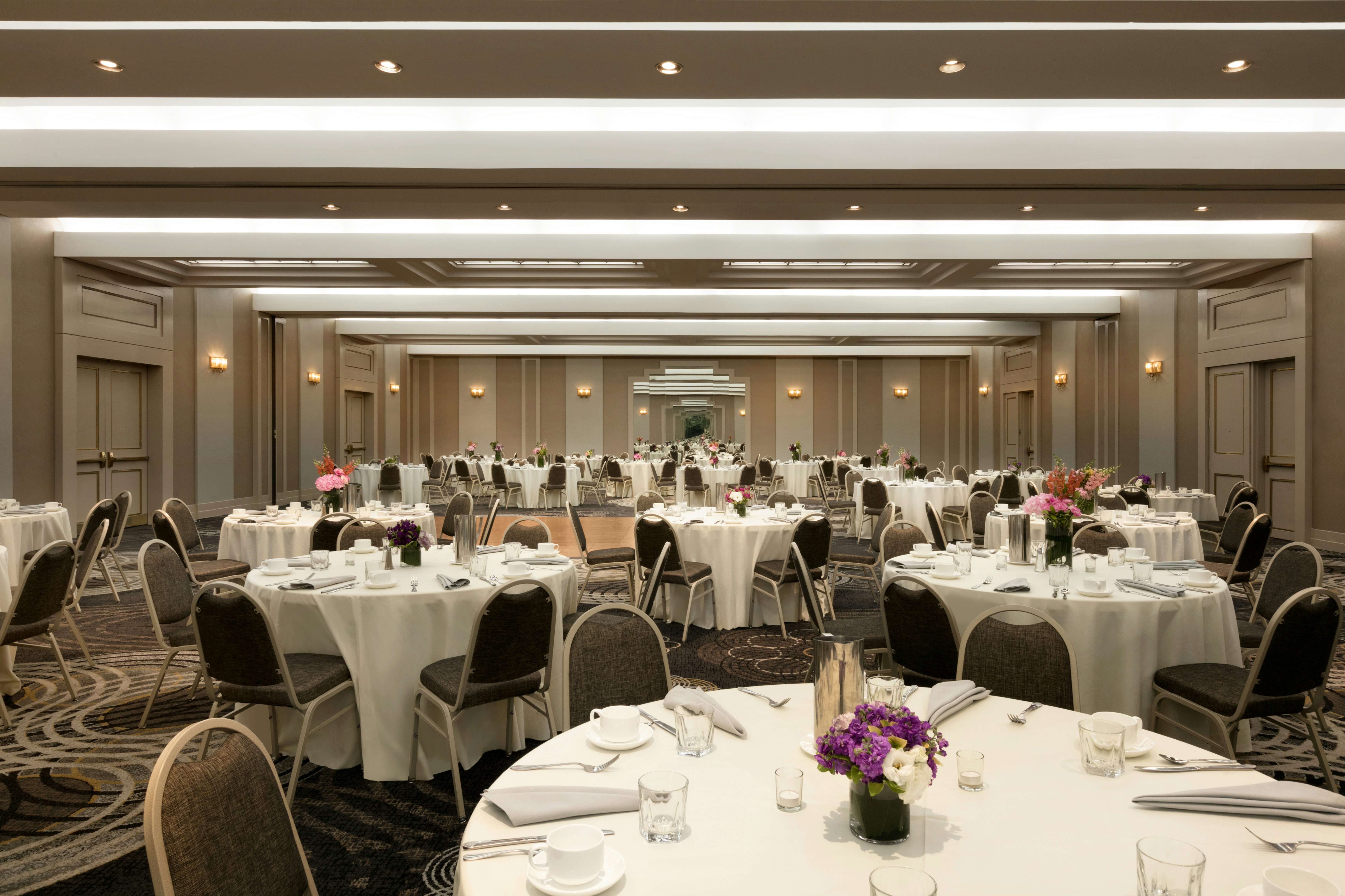 DoubleTree by Hilton New York LaGuardia Airport 31/54