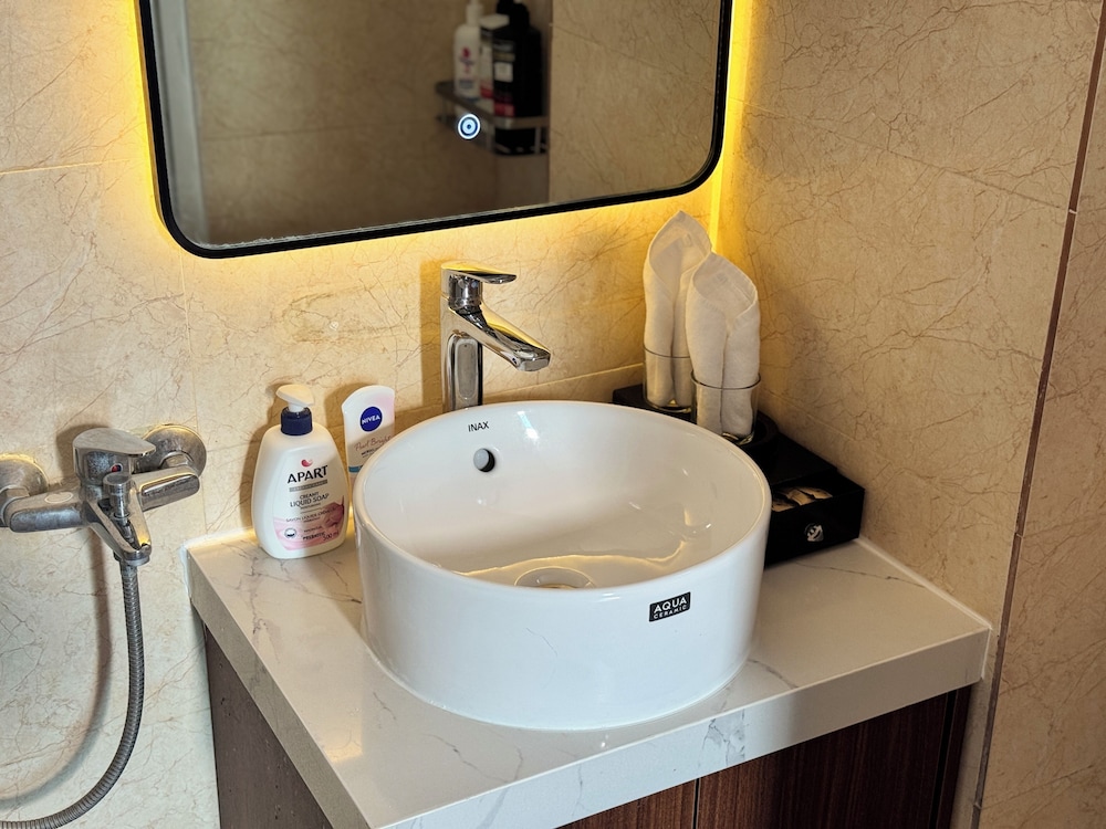 A25 Hotel New Asean 43/44