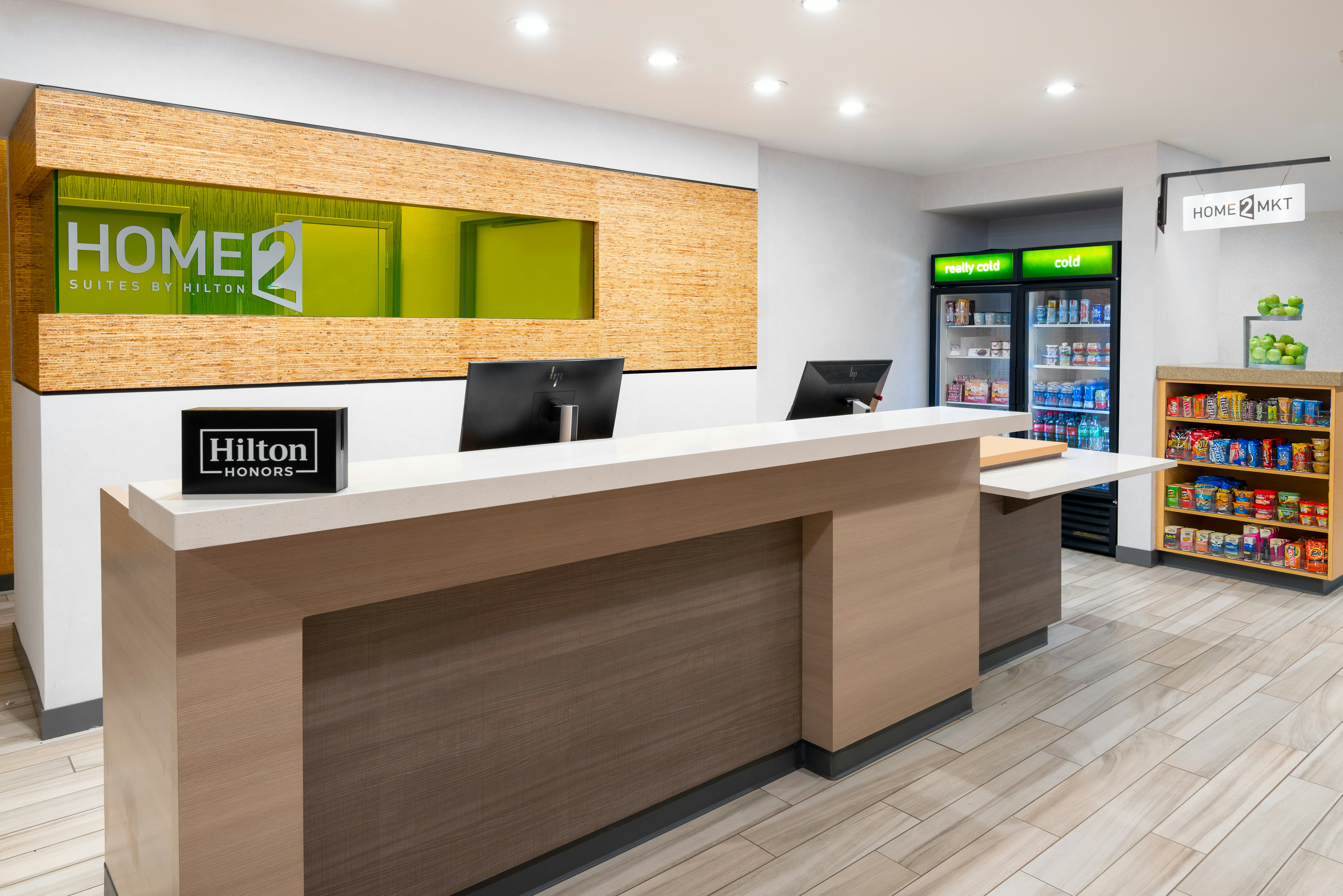 Home2 Suites By Hilton Buffalo Airport/Galleria Mall 8/44