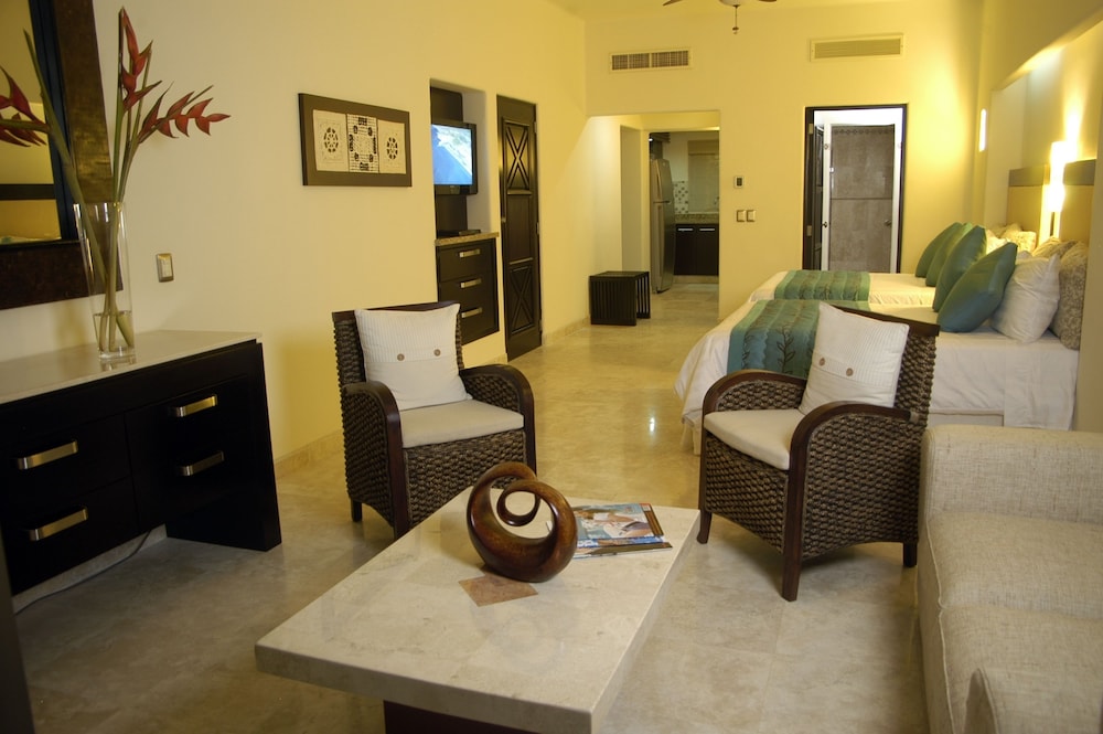 Torrenza Boutique Resort 28/48