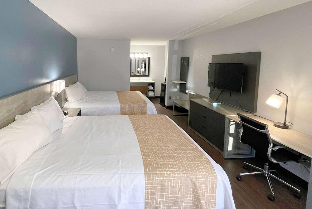 Travelodge by Wyndham Pigeon Forge Dollywood Lane 7/21