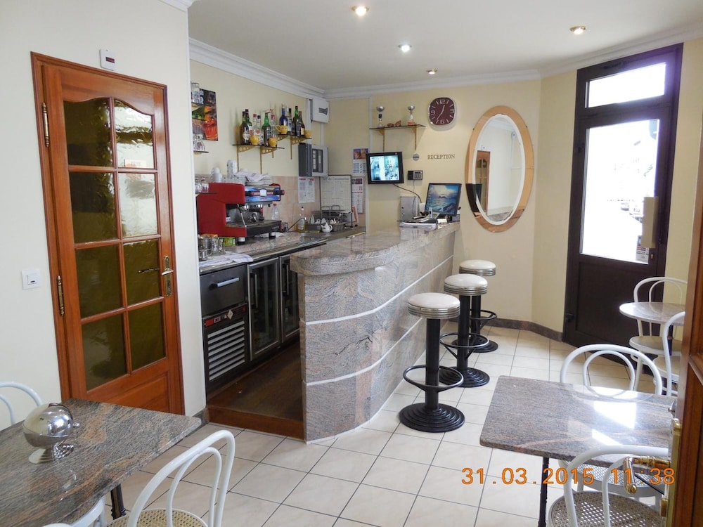 Hotel Le Petit Chateau 4/39