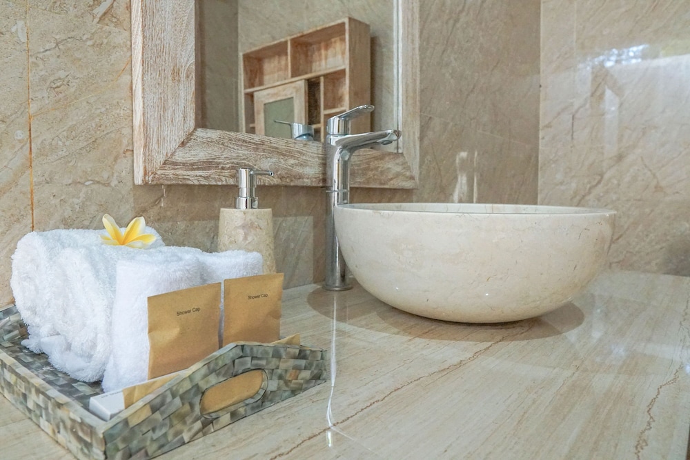 69 Resort Nusa Penida by Loccal Collection 60/60