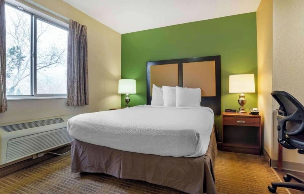 Studio 6 Suites Jackson Ridgeland MS 14/56