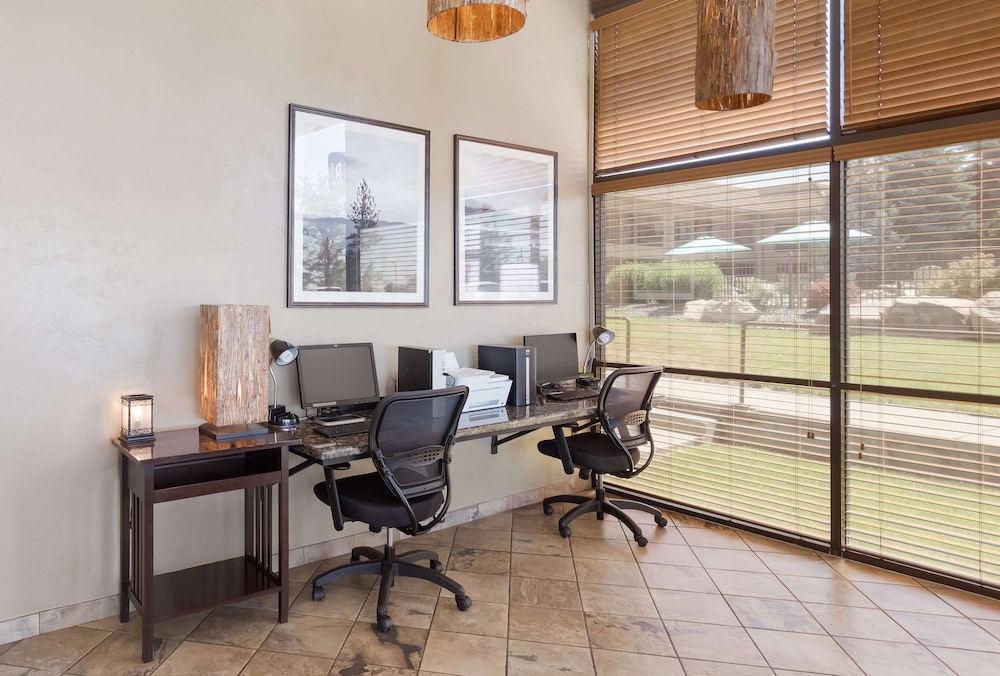 Best Western Foothills Inn 46/49