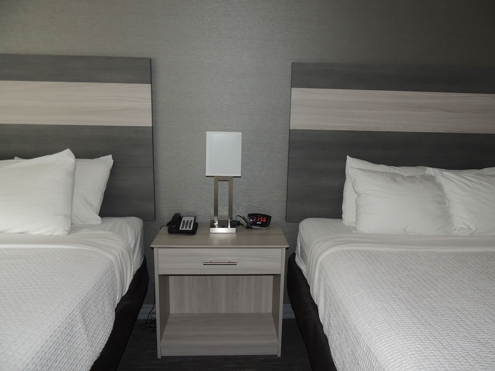 Best Western Plus Clarks Summit Scranton 10/37