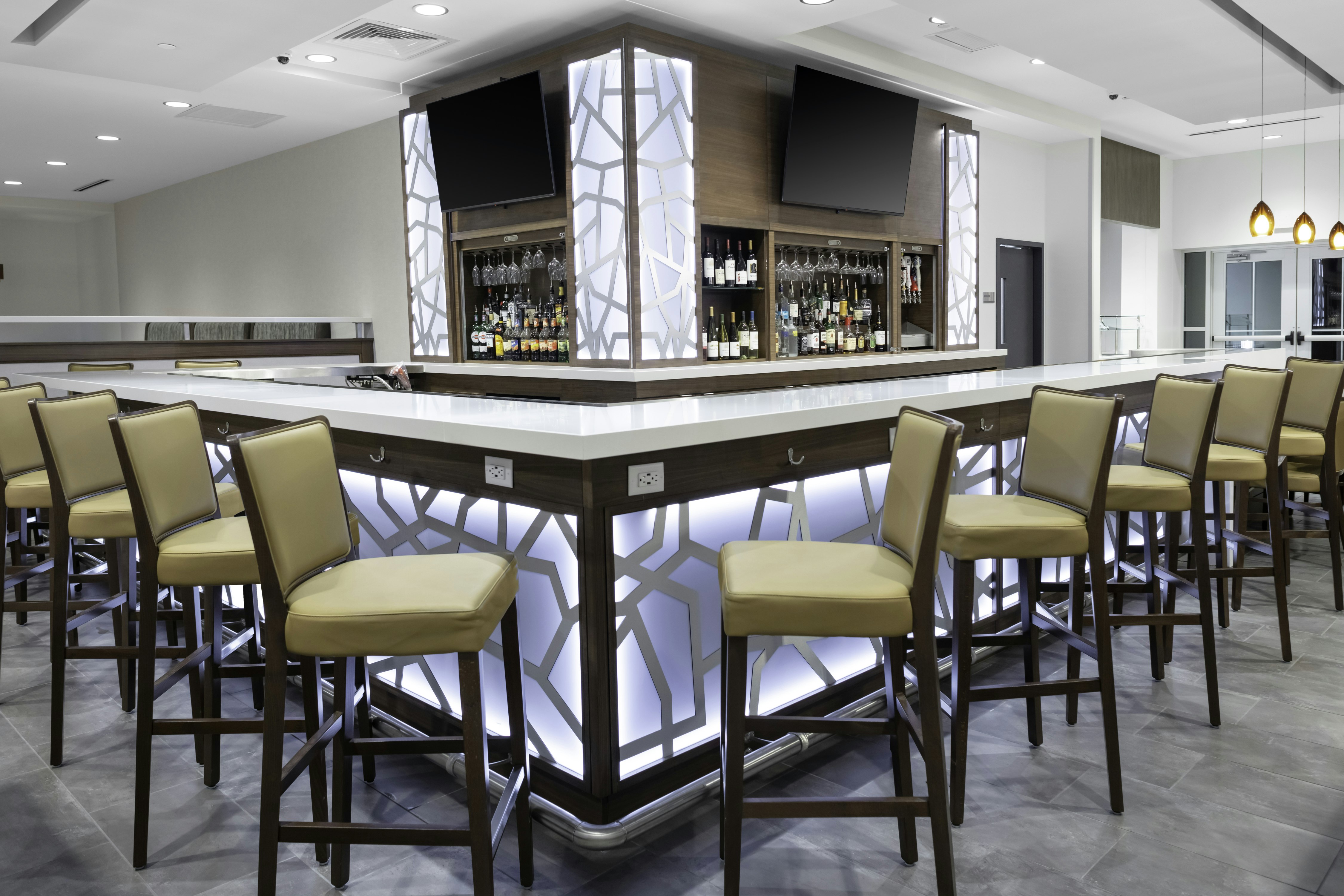Hilton Garden Inn Fort Wayne North 10/19