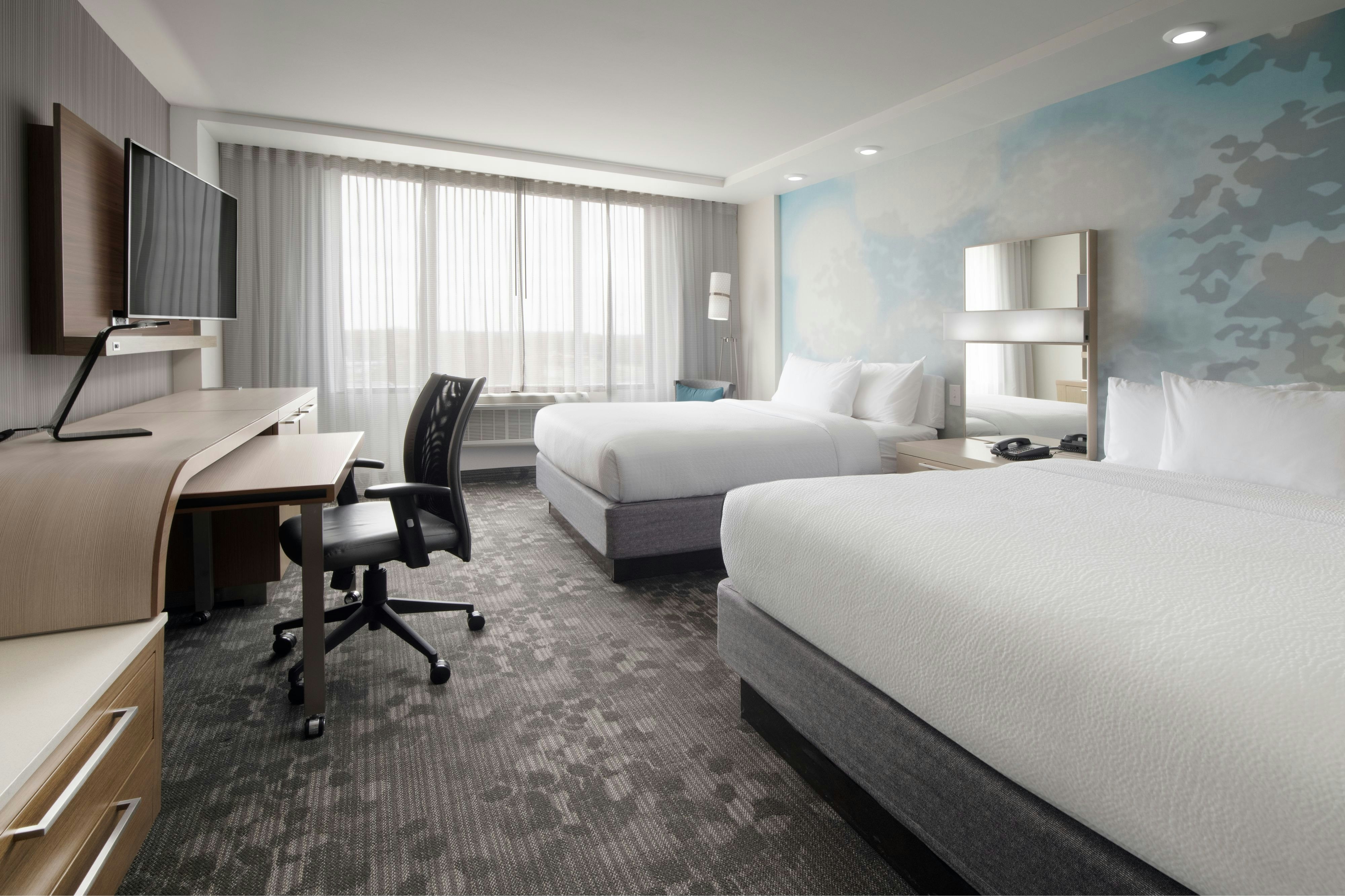Courtyard by Marriott Edina Bloomington 4/23