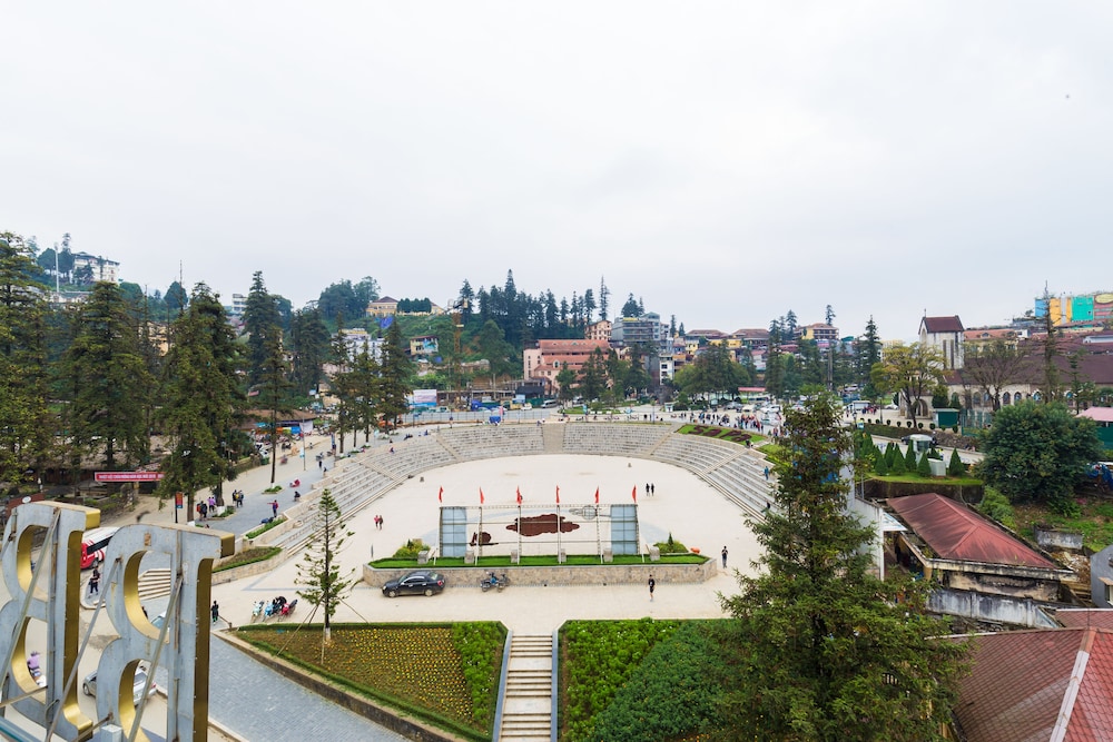 Bb Hotel Sapa 45/50