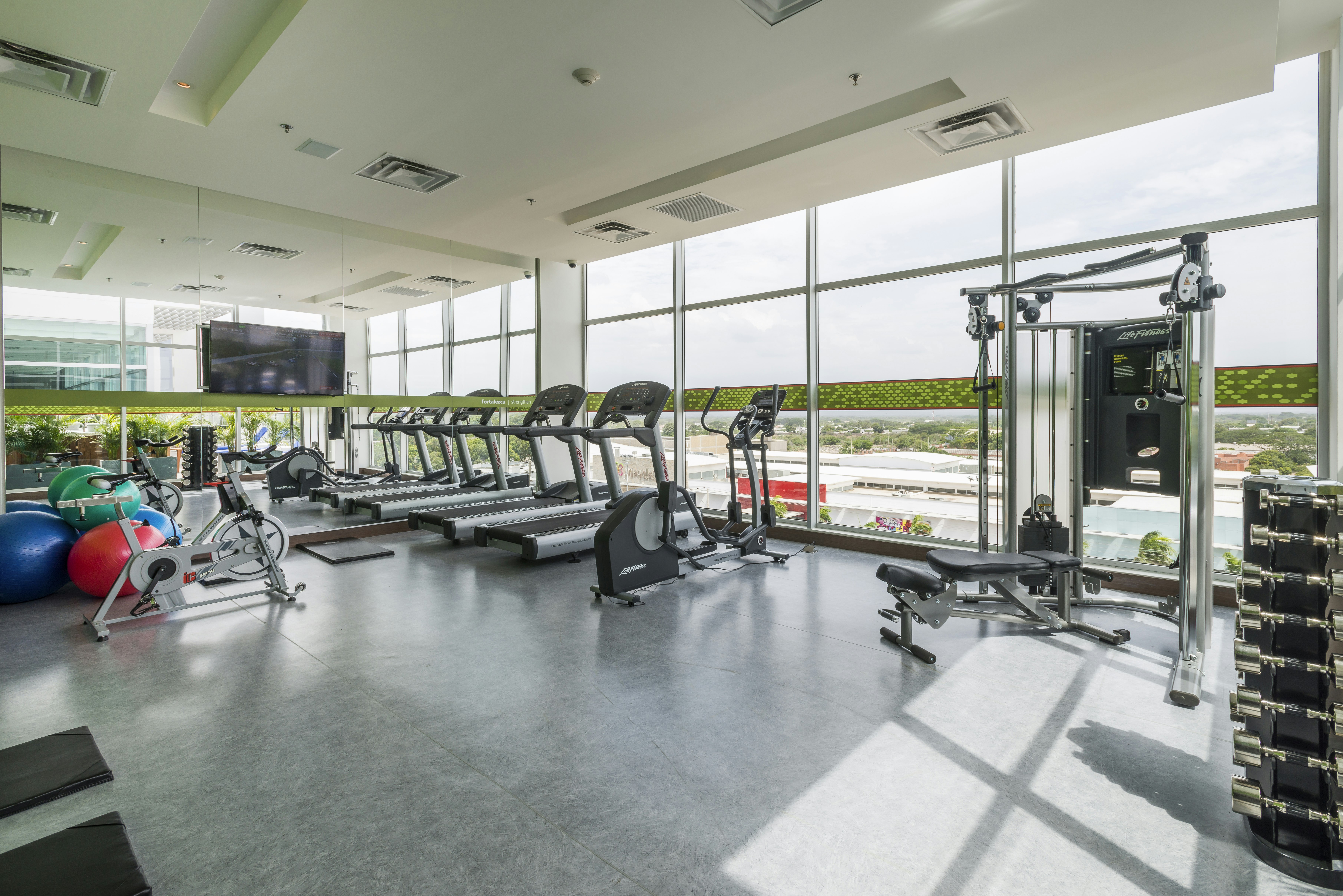 Hampton By Hilton Valledupar 16/44
