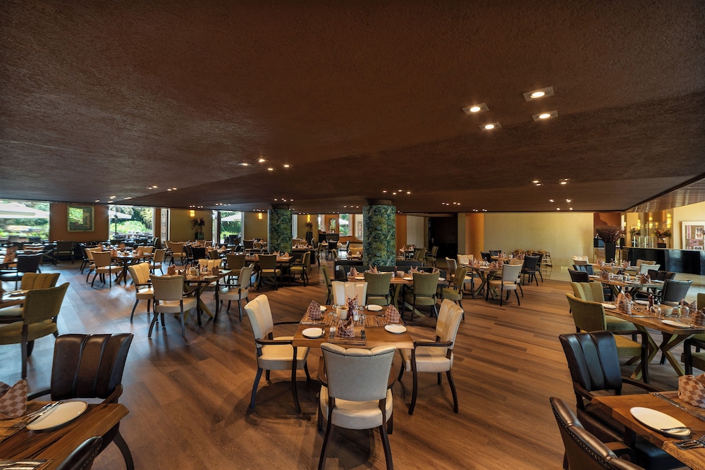 Munyonyo Commonwealth Resort 50/63