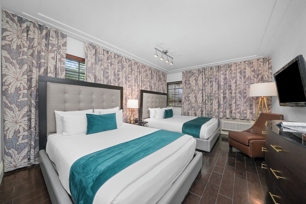 CLASSIC, 2 QUEEN BEDS, ACCESSIBLE