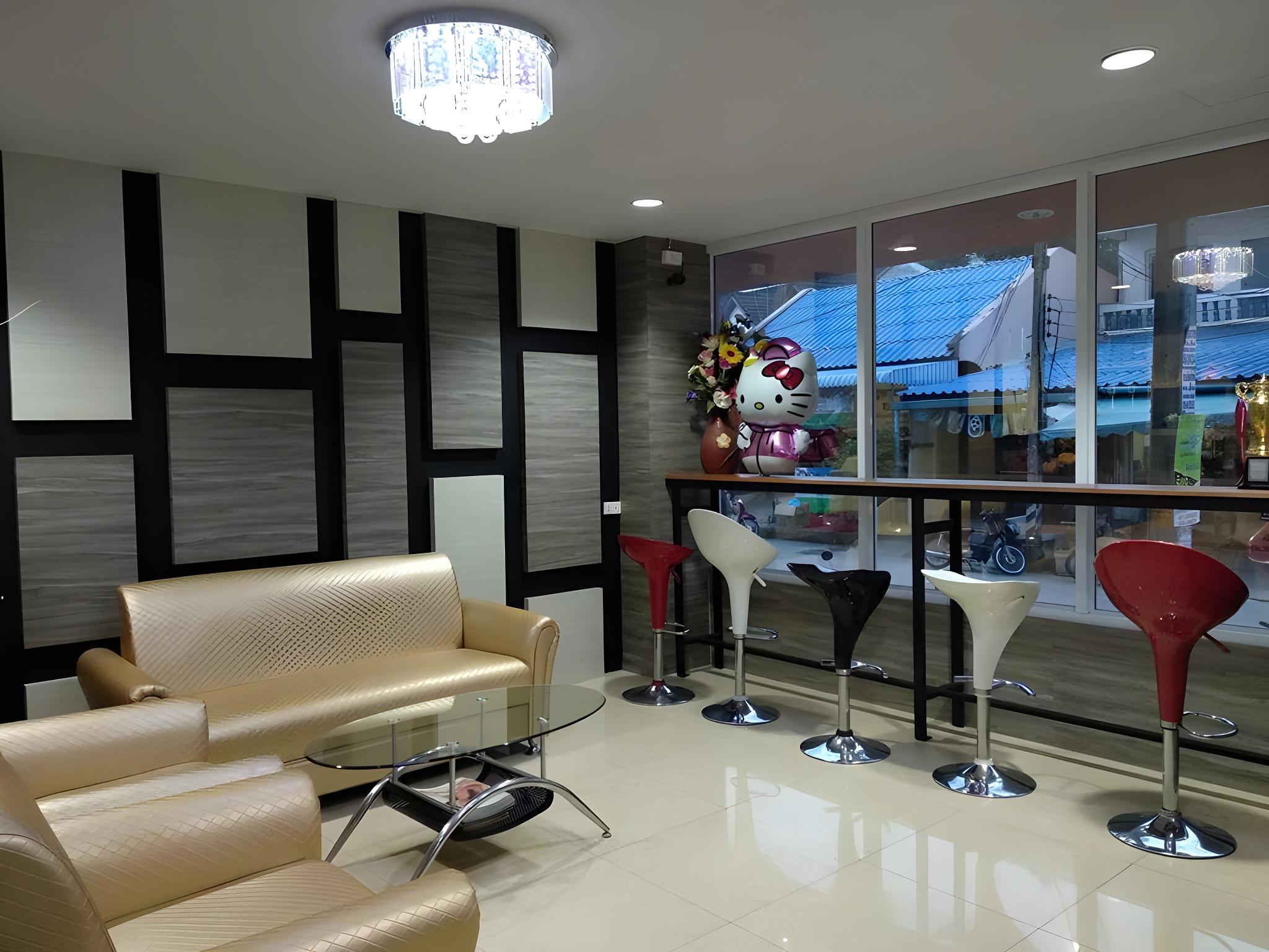 W Apartment Hat Yai 11/16
