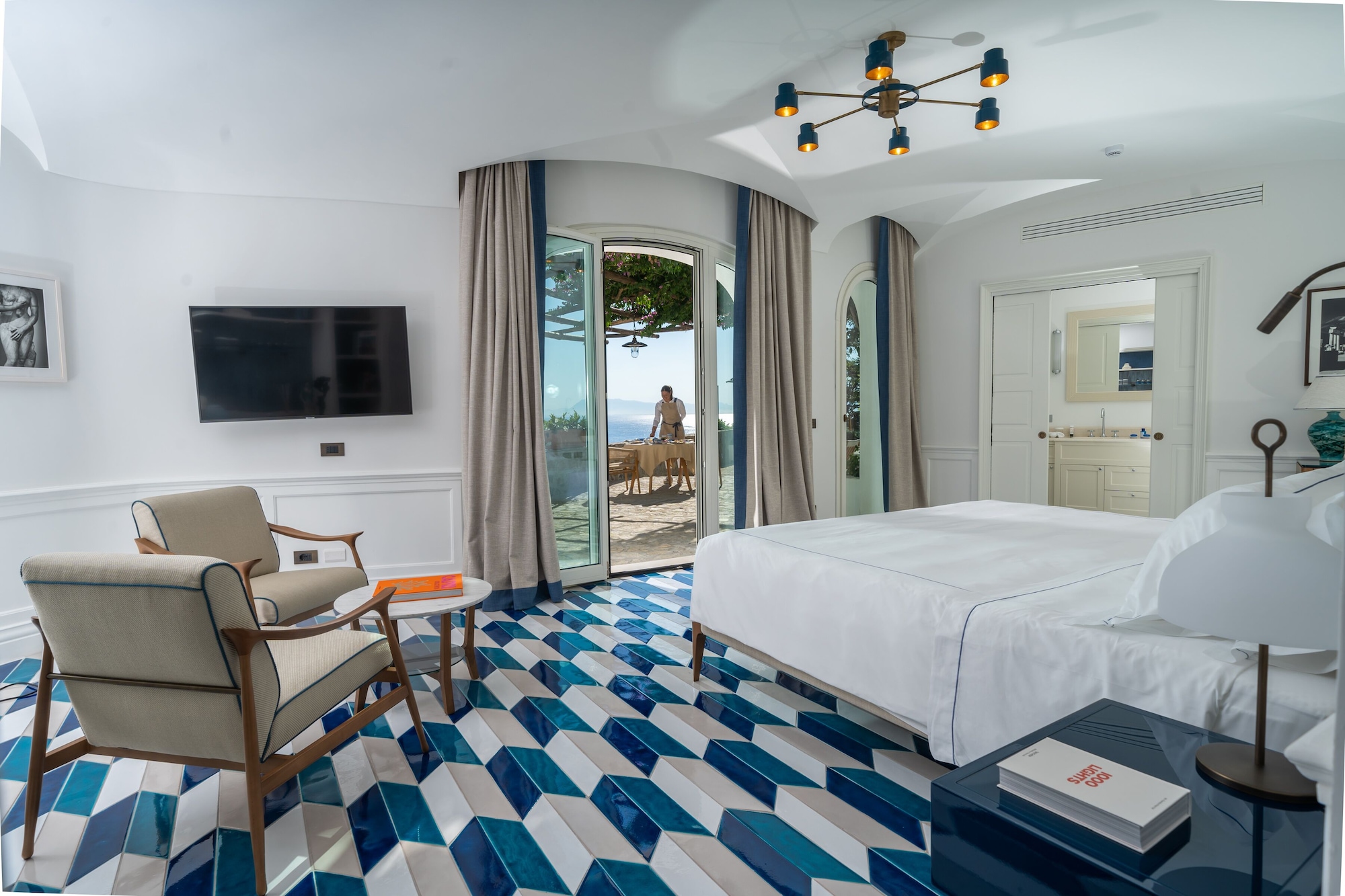POOL, DELUXE, SUITE, DOUBLE BED