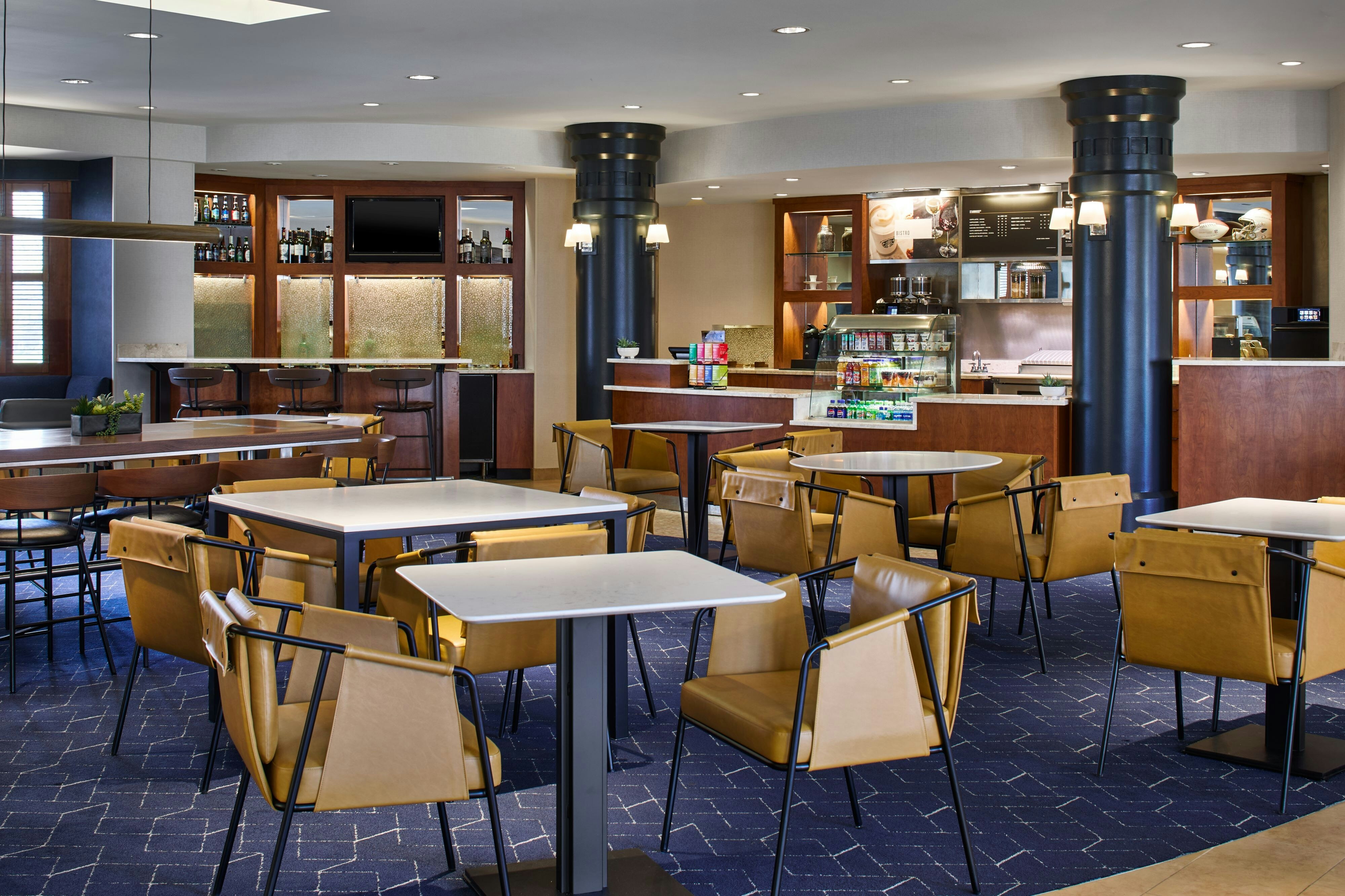 Courtyard By Marriott Rochester Brighton 18/38