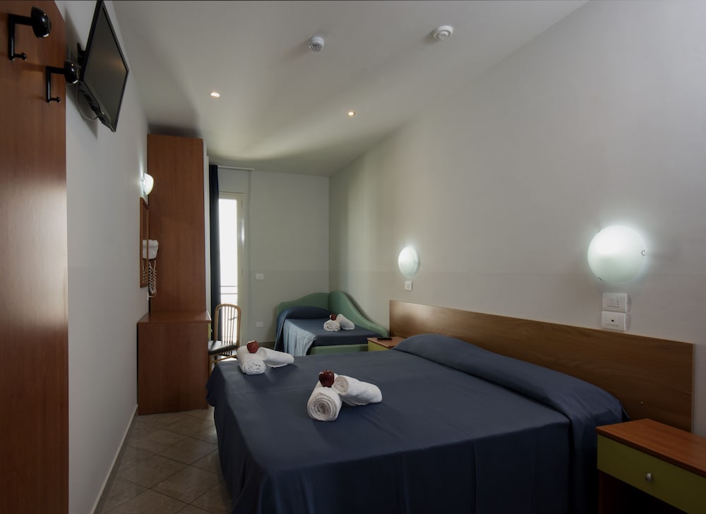 Hotel Scarlet 21/47