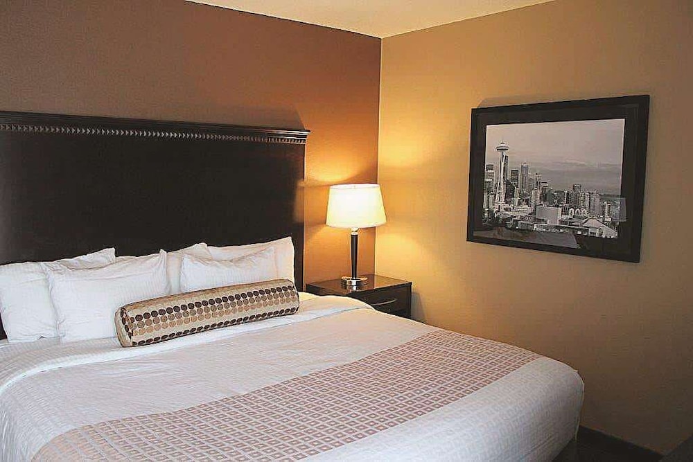 La Quinta Inn Suites By Wyndham Seattle Downtown 12/44