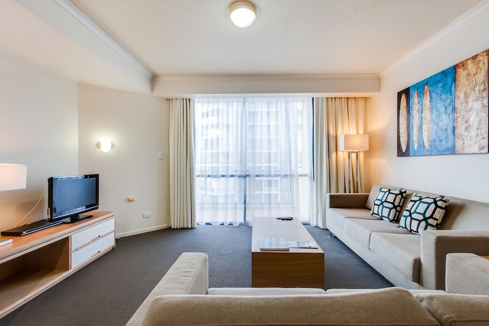 Central Dockside Apartments 33/46