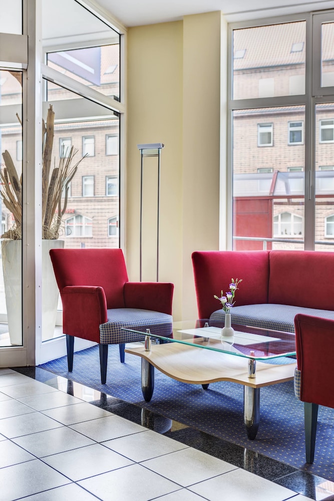 Intercityhotel Stralsund 30/47