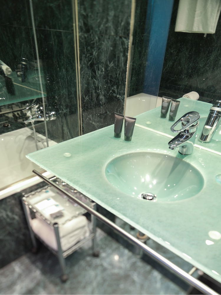 Hotel Ciutat Martorell 39/60