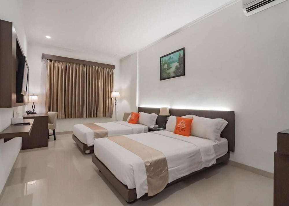 ALQUEBY HOTEL 20/47